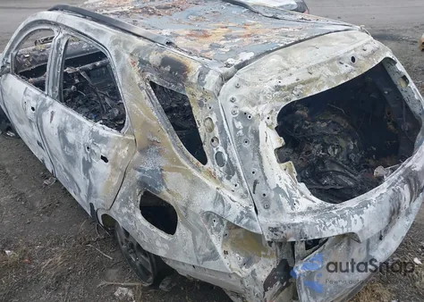 2018 Chevrolet Equinox Premier z USA, uszkodzony, nr VIN 3GNAXMEV4JL363618